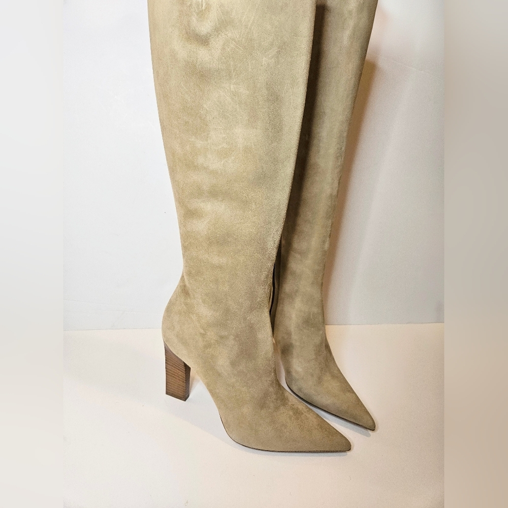 Michael Kors Collection Dabney Runway Boots - Picture 4 of 13